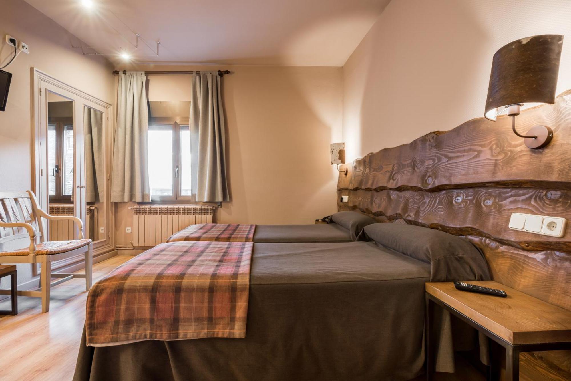 Riu Nere Mountain Hotel Vielha e Mijaran Zimmer foto