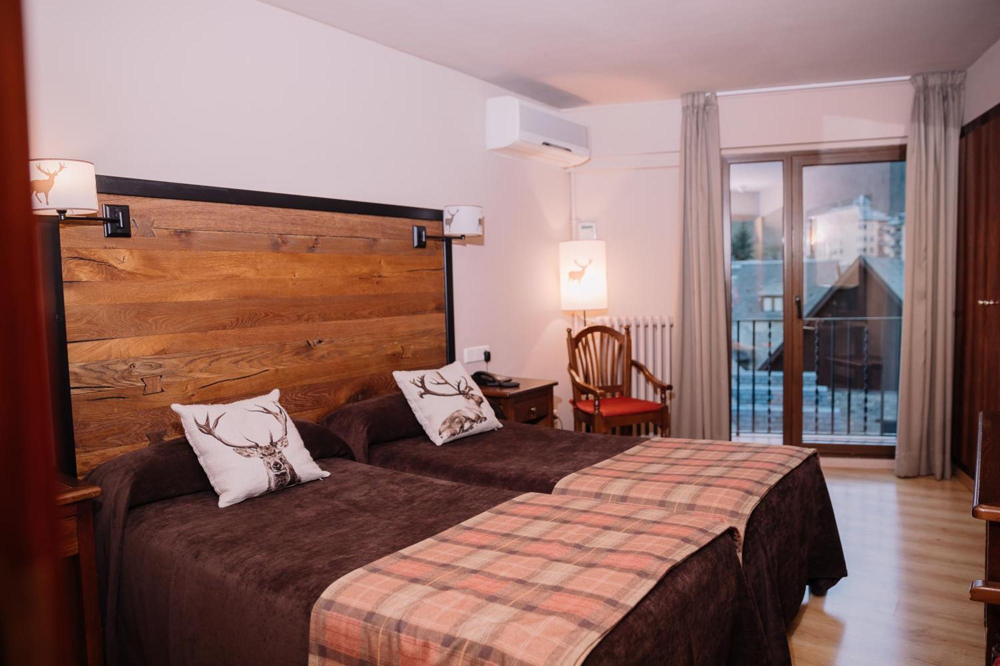 Riu Nere Mountain Hotel Vielha e Mijaran Zimmer foto